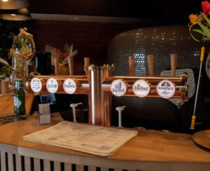 Nalewak miedziany Limbus – surowa konstrukcja industrialna medaliony led montaż żywiec