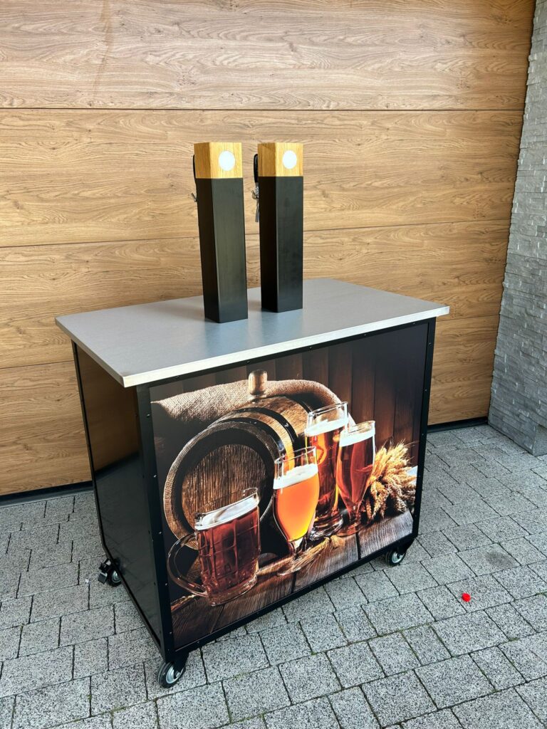 Mobilny rollbar do piwa – profesjonalne urządzenie z wbudowaną schładzarką