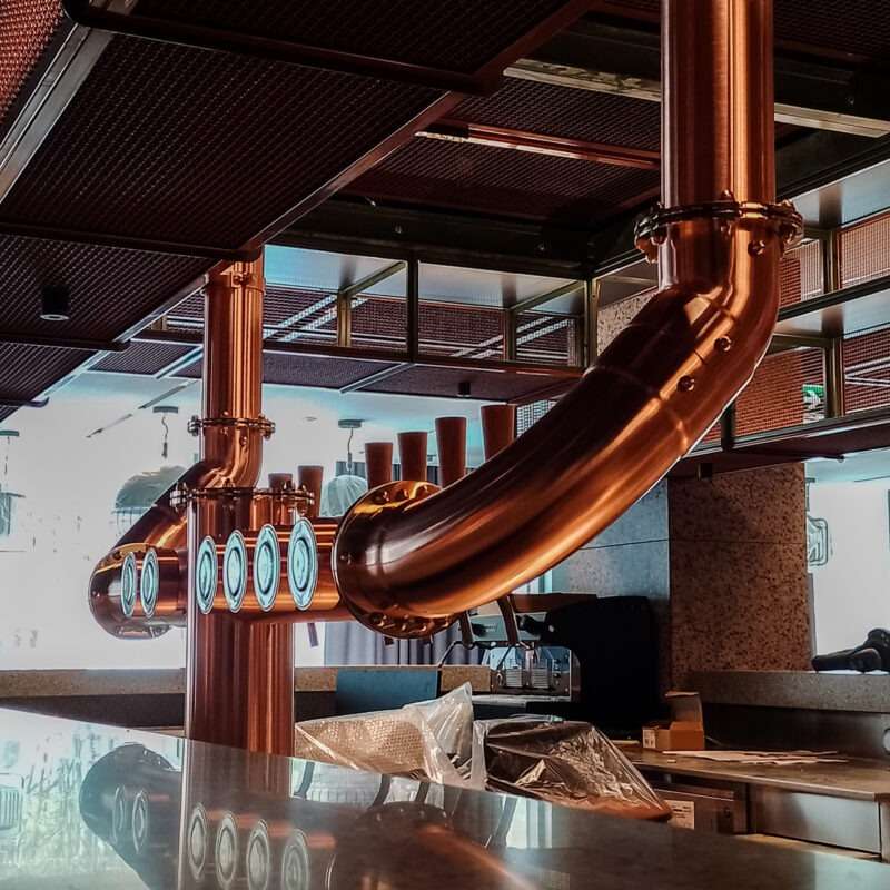 miedziany-nalewak-industrial-warszawa-restauracja